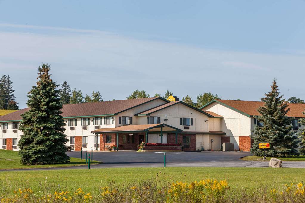 Hotel Super 8 By Wyndham East Stroudsburg - Poconos Exterior foto