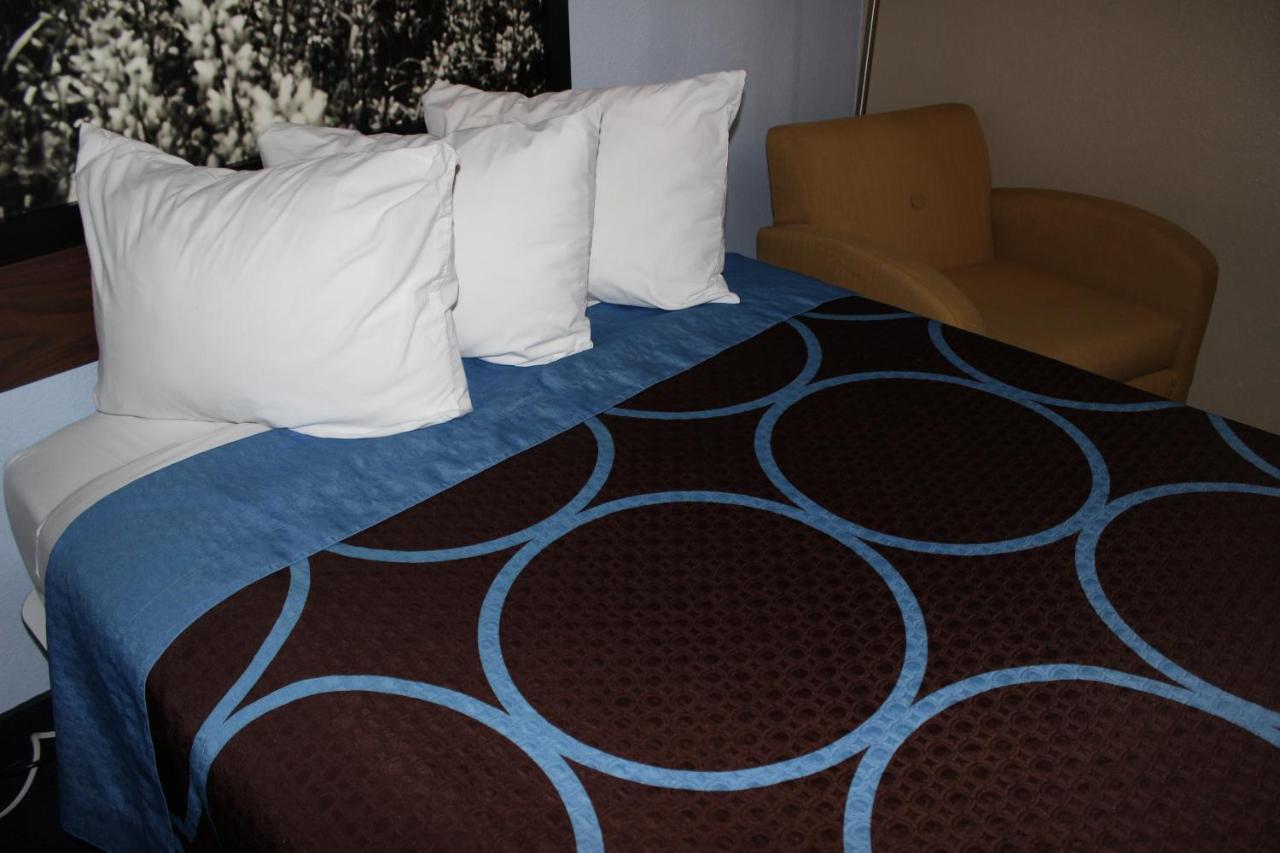 Hotel Super 8 By Wyndham East Stroudsburg - Poconos Exterior foto